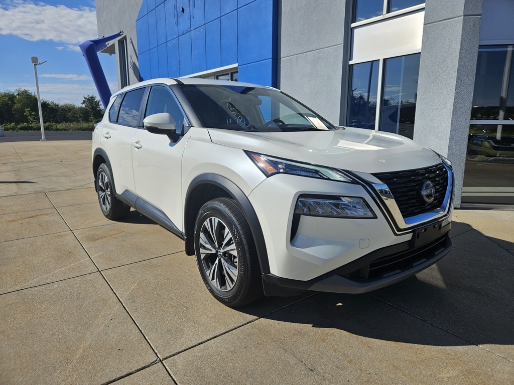 2023 Nissan Rogue SV photo 3