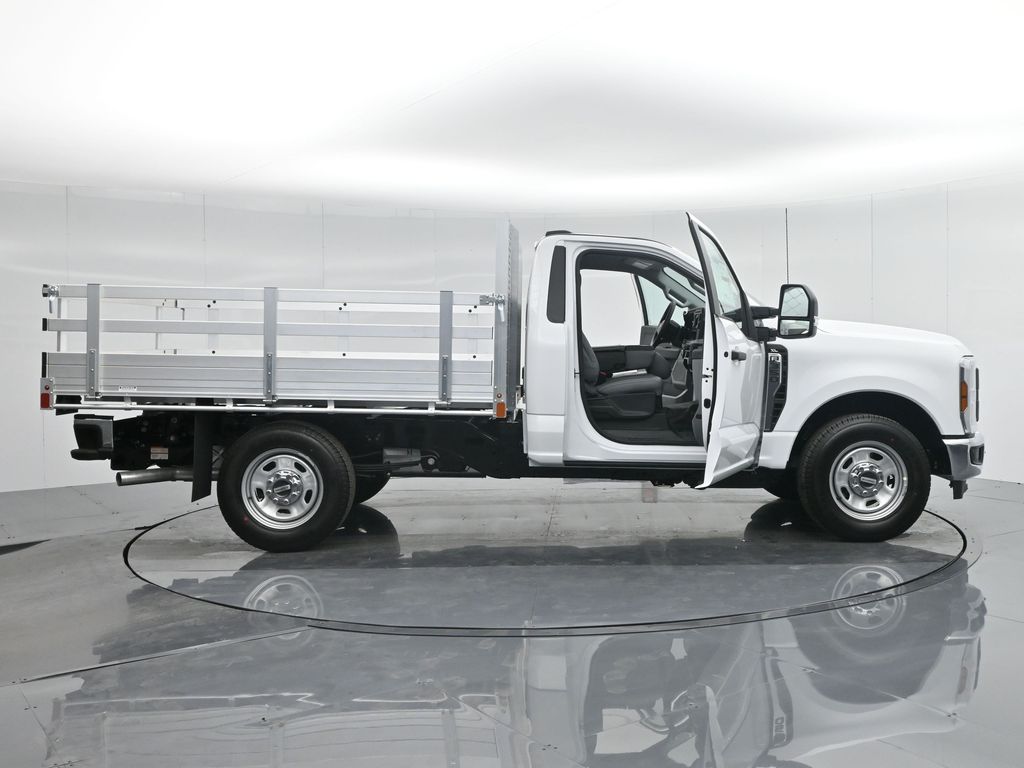2024 Ford F-350 Super Duty XL