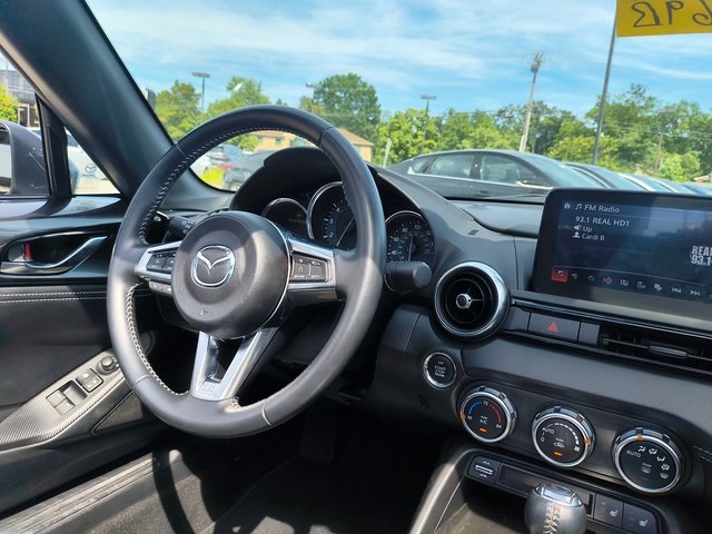 2022 Mazda MX-5 Miata RF Miata Grand Touring photo 5