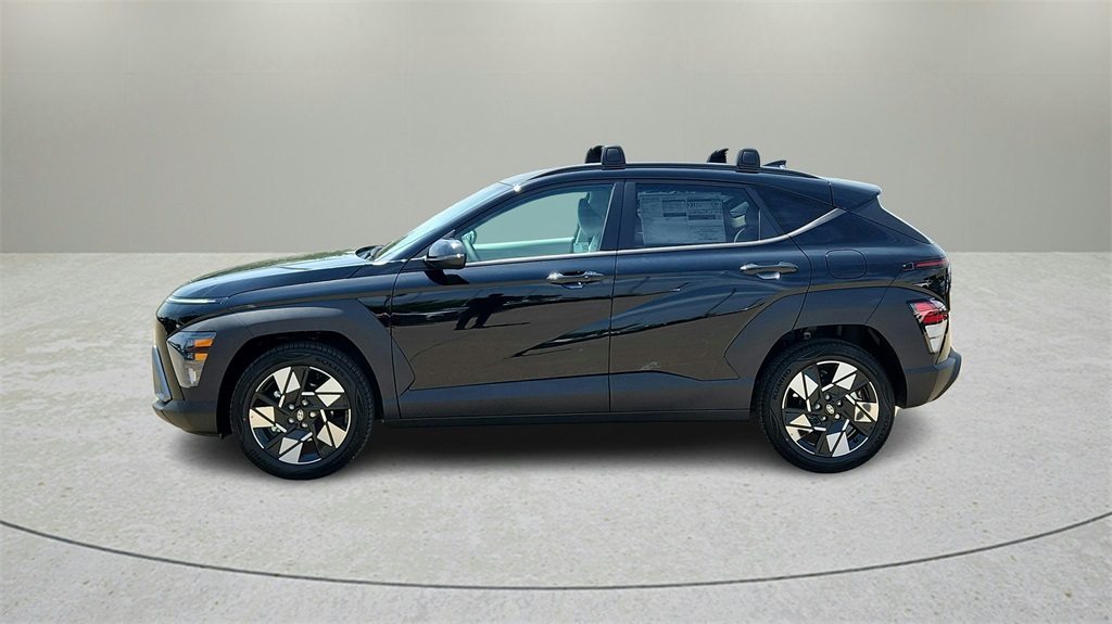 2025 Hyundai Kona SEL photo 4