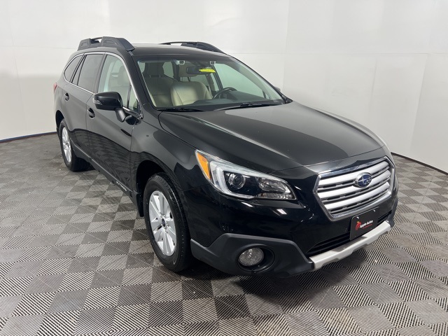 2015 Subaru Outback Premium's photo