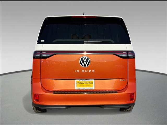 2025 Volkswagen ID. Buzz Pro Plus photo 4