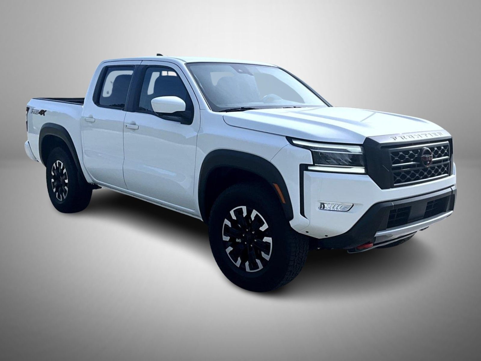 2024 Nissan Frontier PRO-4X photo 3