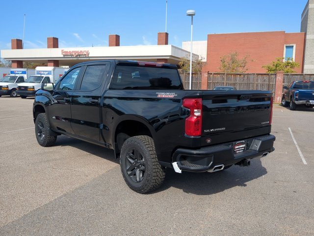 2026 Chevrolet Silverado 1500 Custom Trail Boss photo 3
