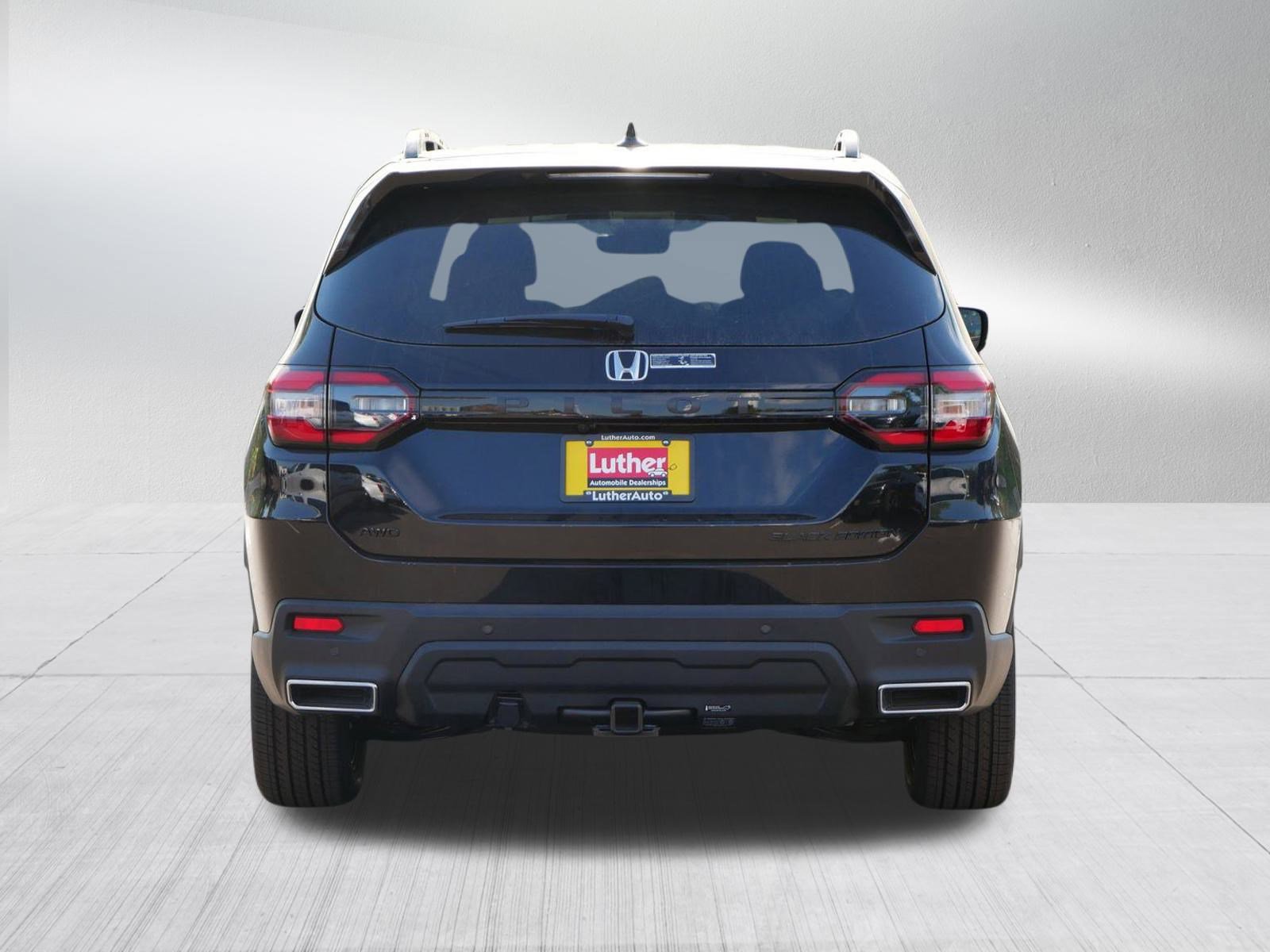 2025 Honda Pilot Black Edition photo 5