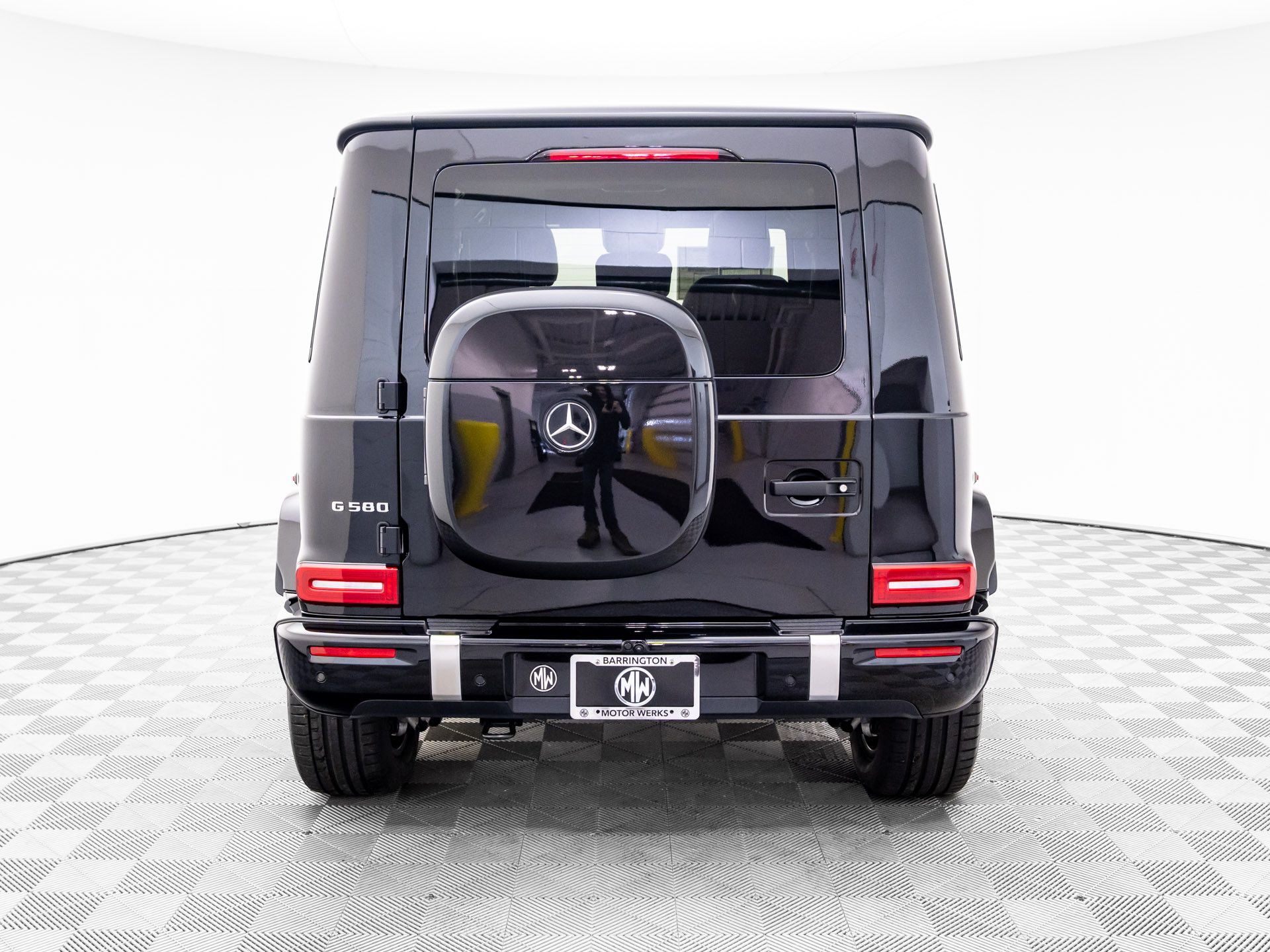 2025 Mercedes Benz G photo 4