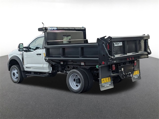 2024 Ford F-550 XL photo 4