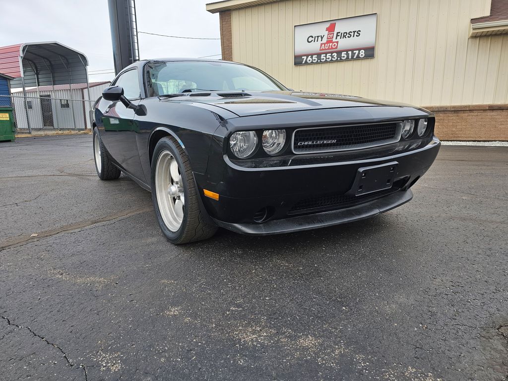 Used 2013 Dodge Challenger SXT with VIN 2C3CDYAG3DH704694 for sale in Tipton, IN