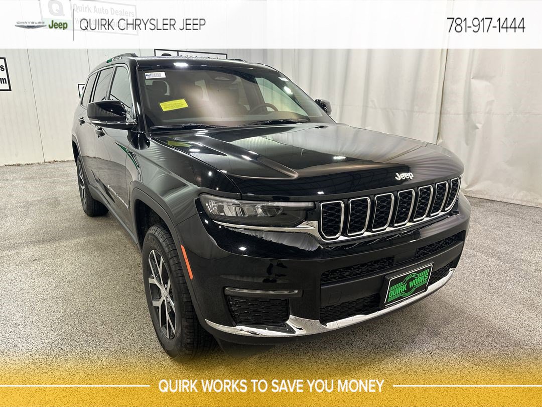 New 2025 Diamond Black Crystal Pearlcoat Jeep Limited image 1