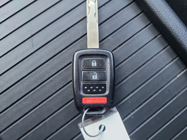 2014 Honda CR-V LX photo 23