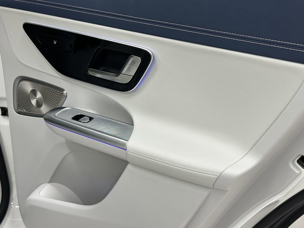 2026 Mercedes Benz EQE SUV 4MATIC photo 17