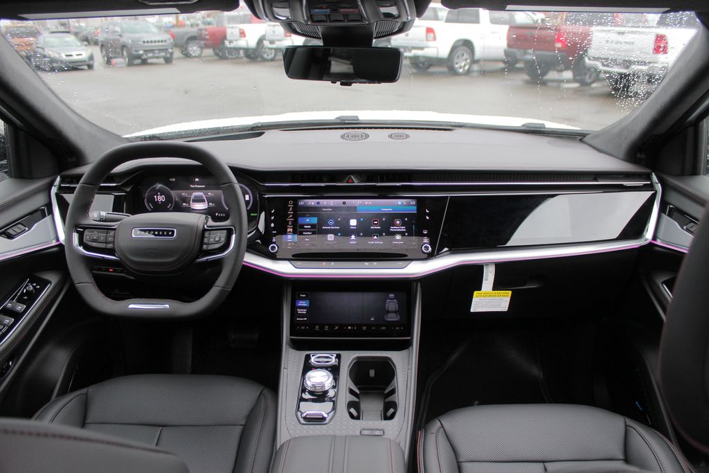 2025 Jeep Wagoneer S Launch Edition photo 16