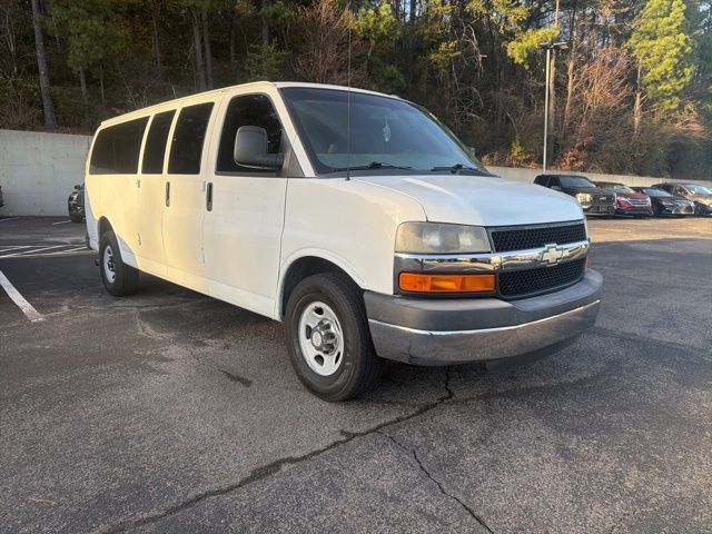 2012 Chevrolet Express LS's photo