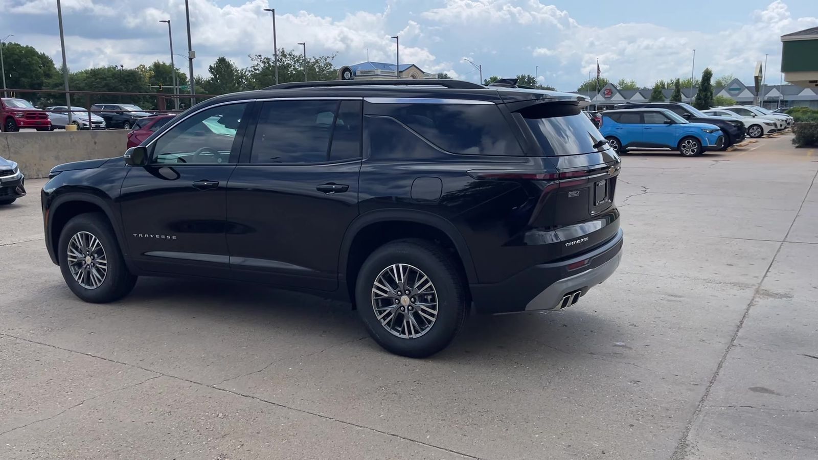 2026 Chevrolet Traverse photo 19