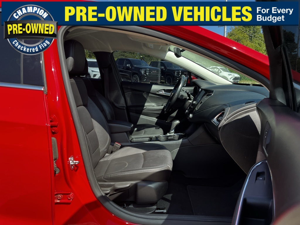 2016 Chevrolet Cruze Premier photo 28