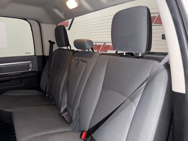2023 Ram 1500 Classic SLT photo 18