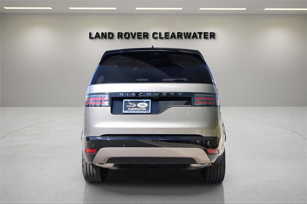 2025 Land Rover Discovery SE photo 4