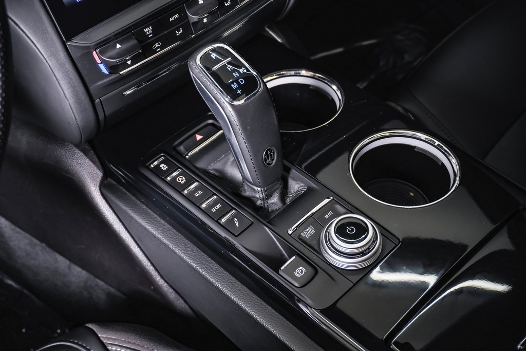 2022 Maserati Quattroporte Modena Q4 photo 25