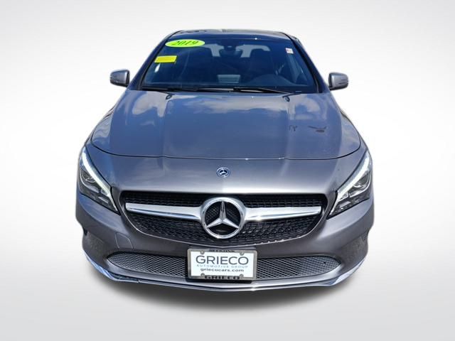 2019 Mercedes Benz CLA 250 4MATIC photo 2