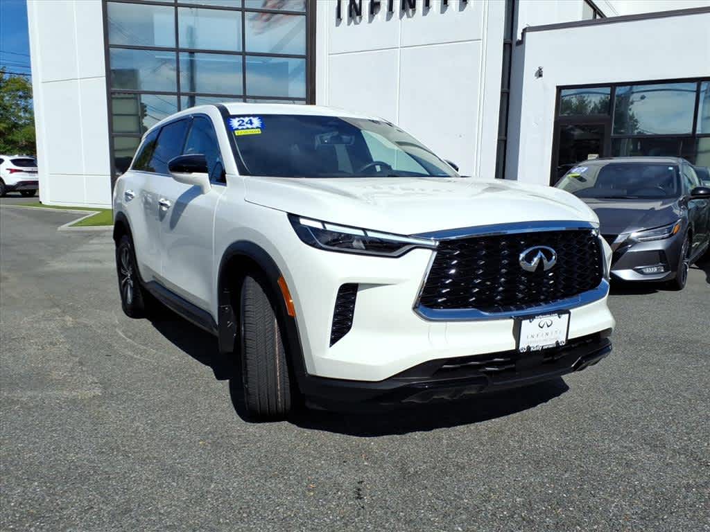 2024 Infiniti QX60 Pure photo 3