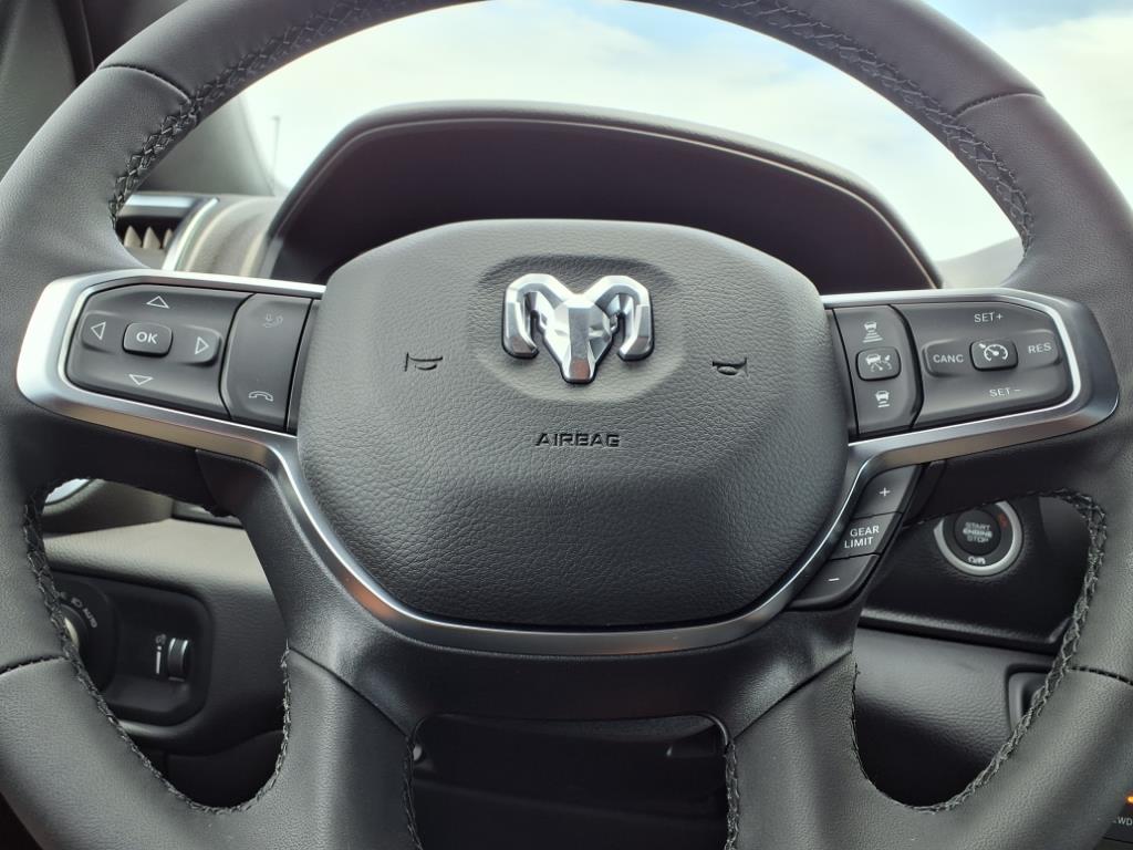 2025 Ram 2500 Big Horn photo 15