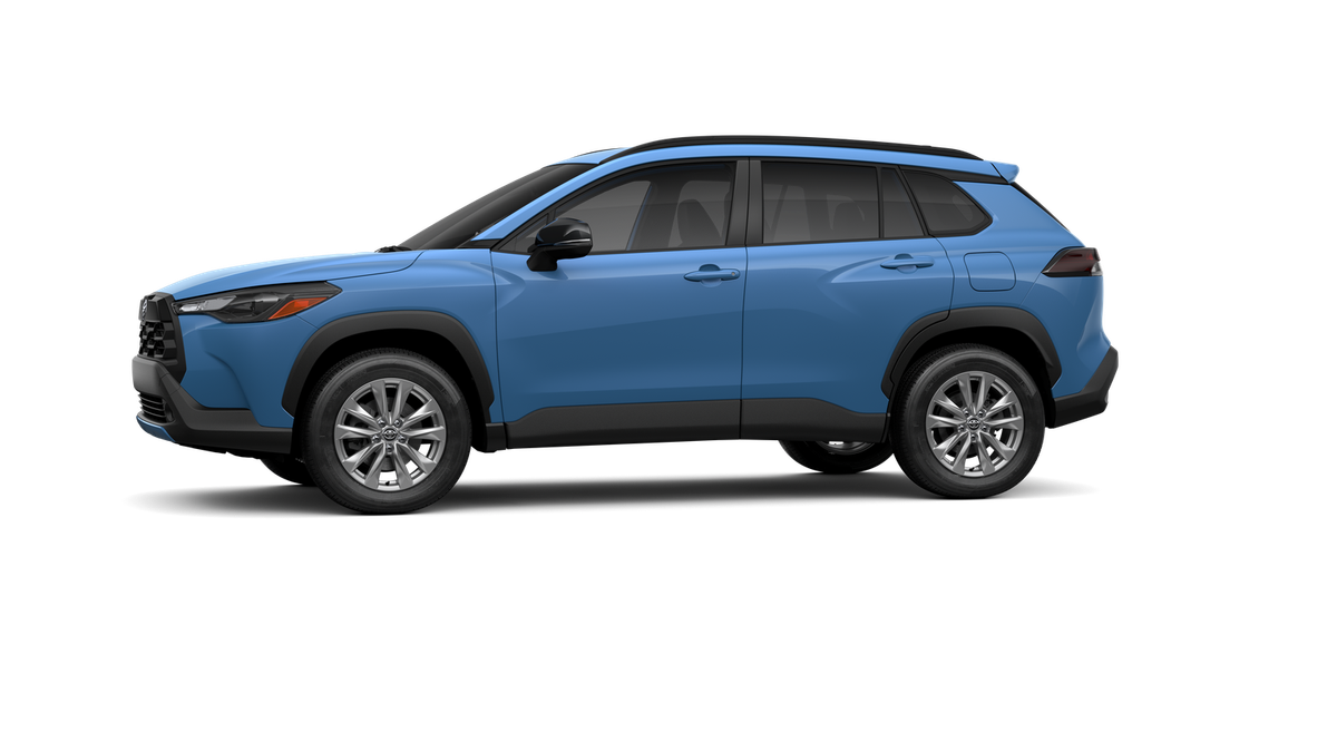 2026 Toyota Corolla Cross LE photo 35