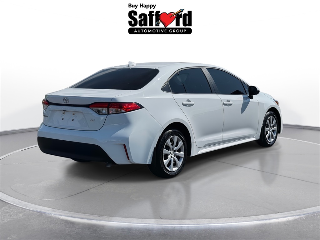 2025 Toyota Corolla LE photo 8