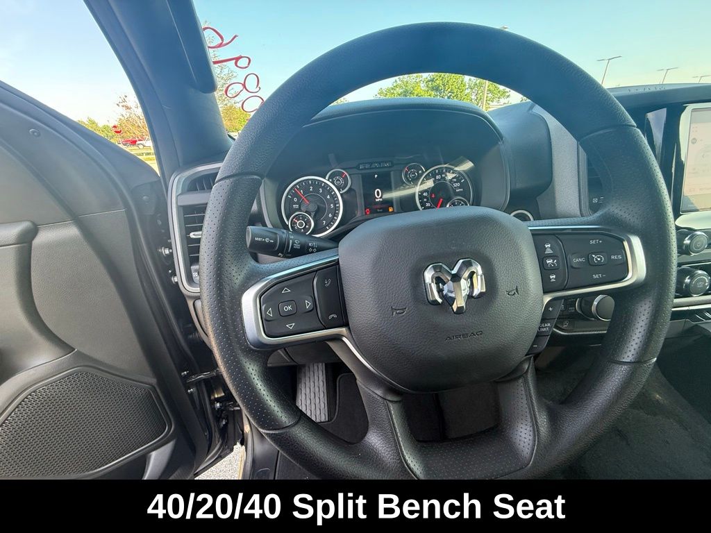 2025 Ram 1500 Tradesman photo 15