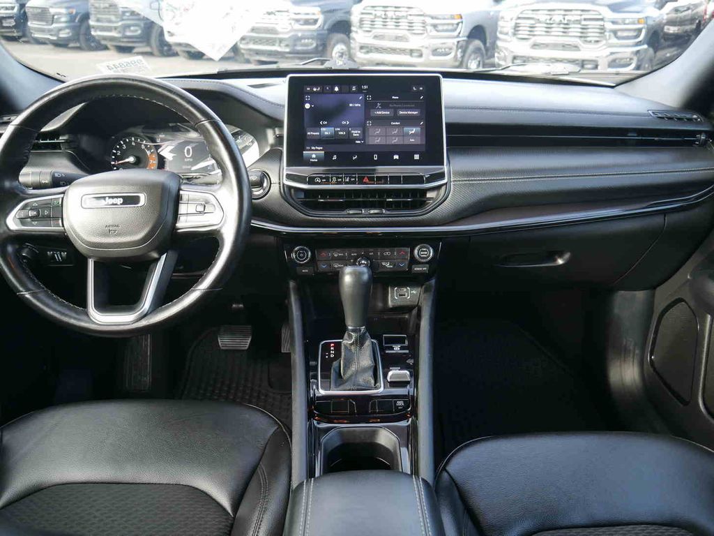 2022 Jeep Compass Altitude photo 4