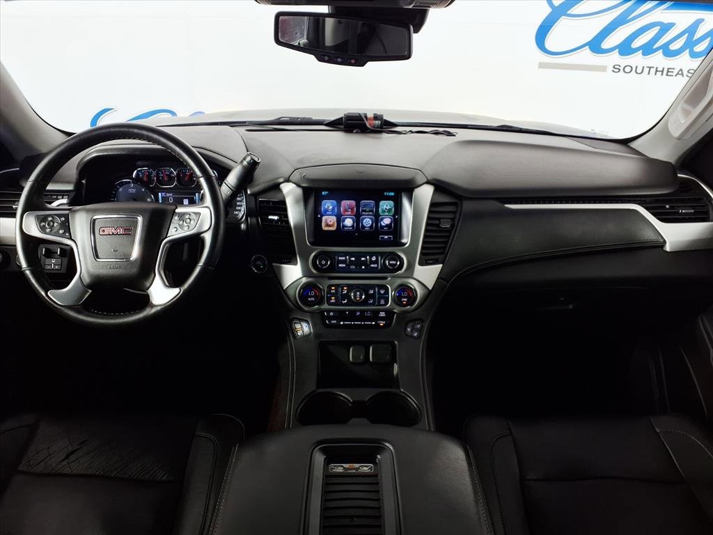 2017 Gmc Yukon XL SLT photo 3