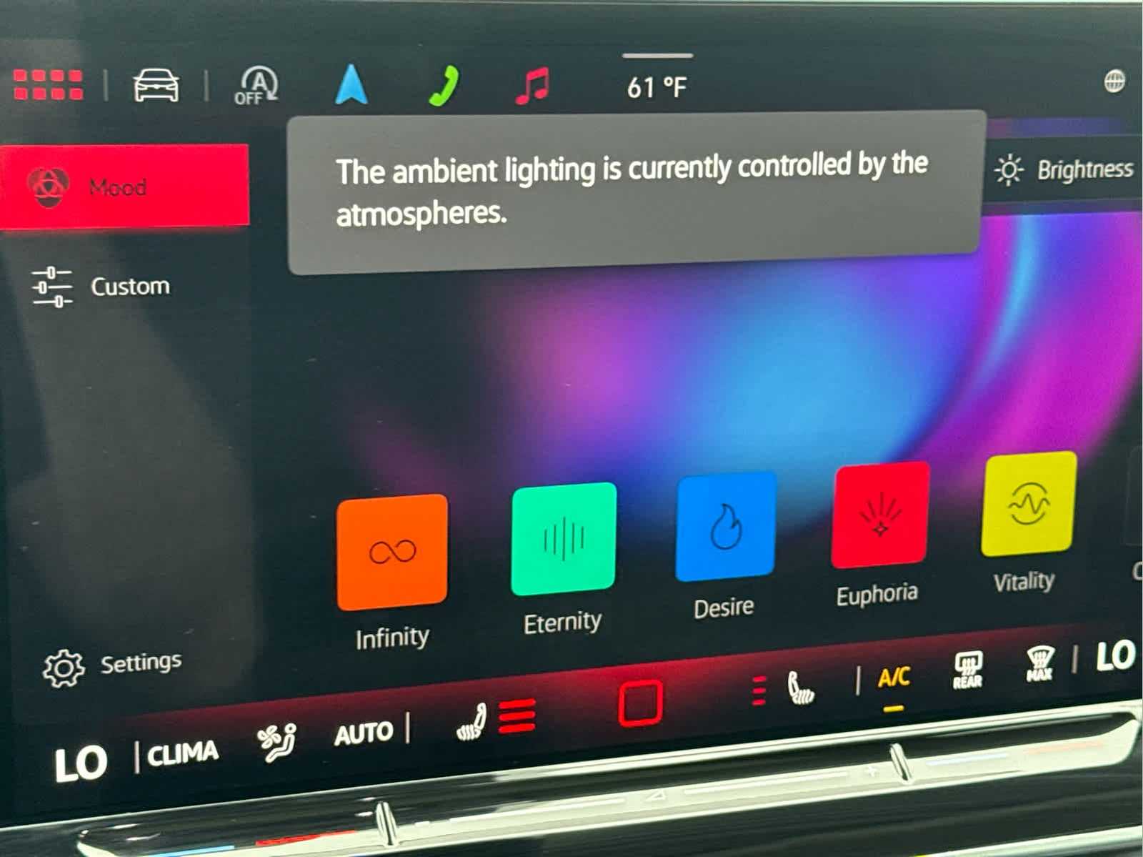 2025 Volkswagen Tiguan SE photo 37
