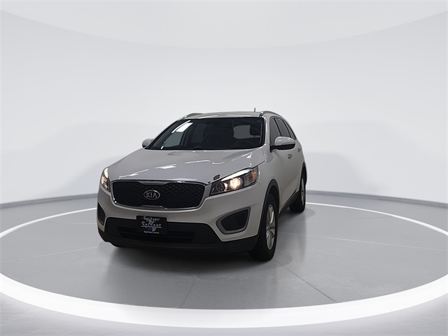 2017 Kia Sorento LX photo 3
