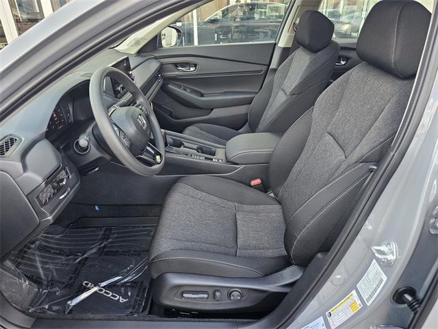 2025 Honda Accord SE photo 16