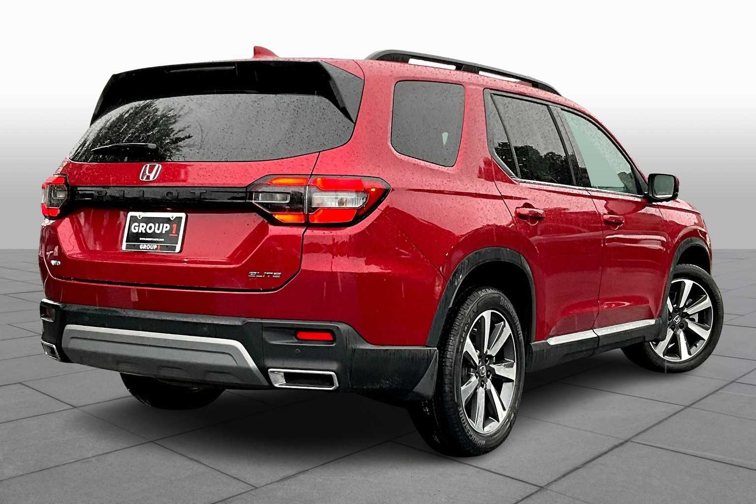 2023 Honda Pilot Elite photo 12