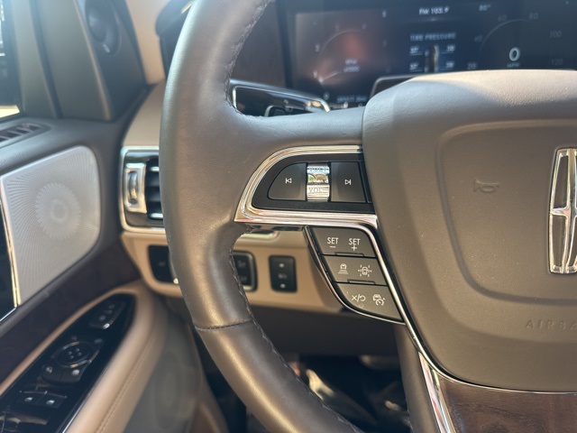 2024 Lincoln Navigator L Reserve photo 15