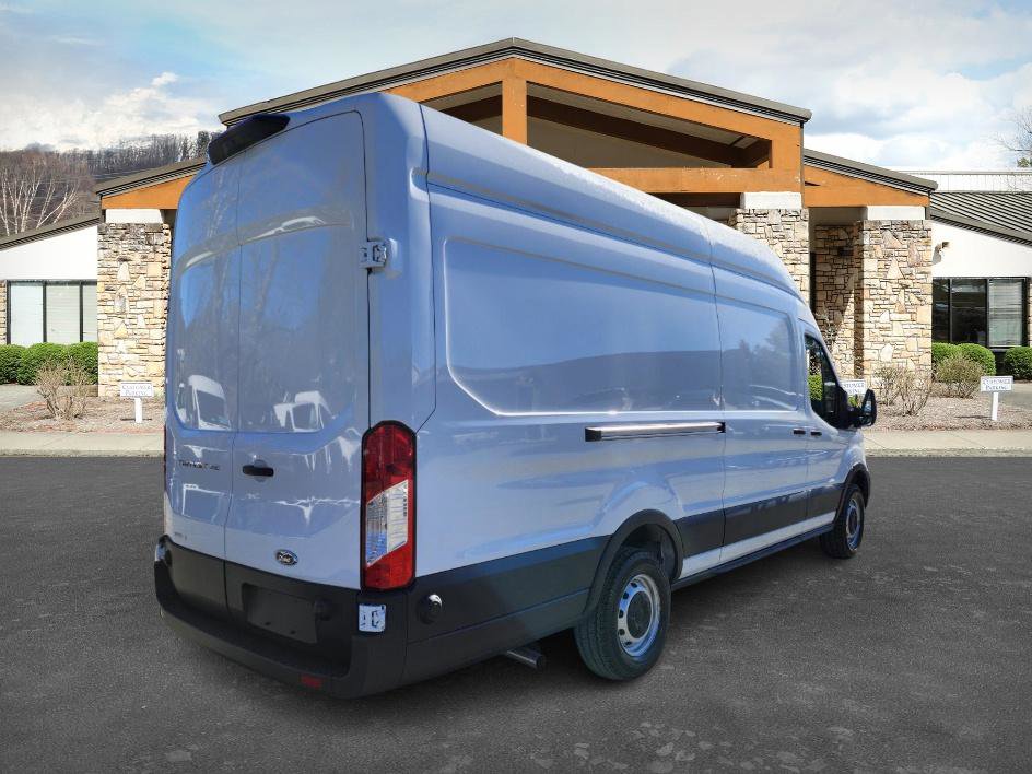 2024 Ford Transit photo 6