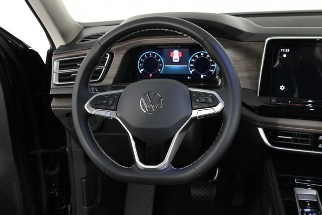 2026 Volkswagen Atlas SEL photo 3