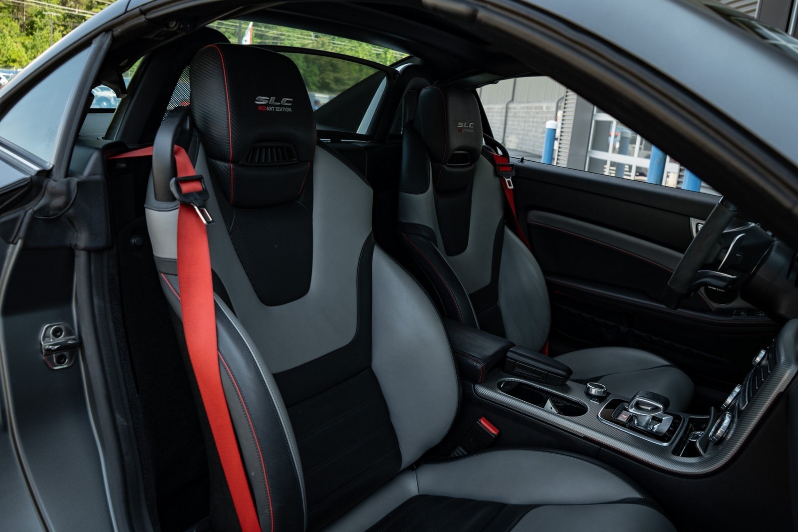 2019 Mercedes Benz SLC AMG 43 photo 29