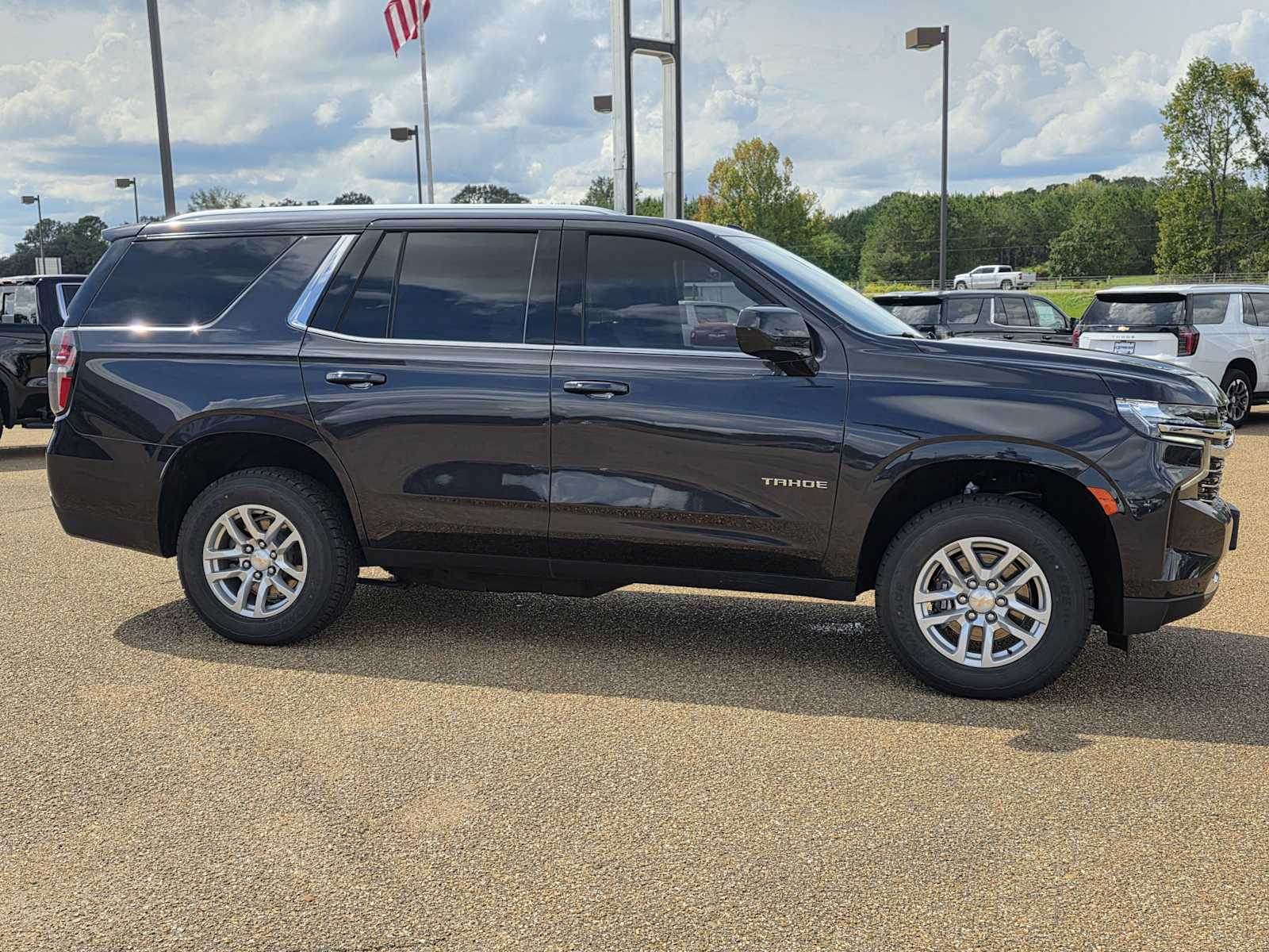 2024 Chevrolet Tahoe LT photo 3