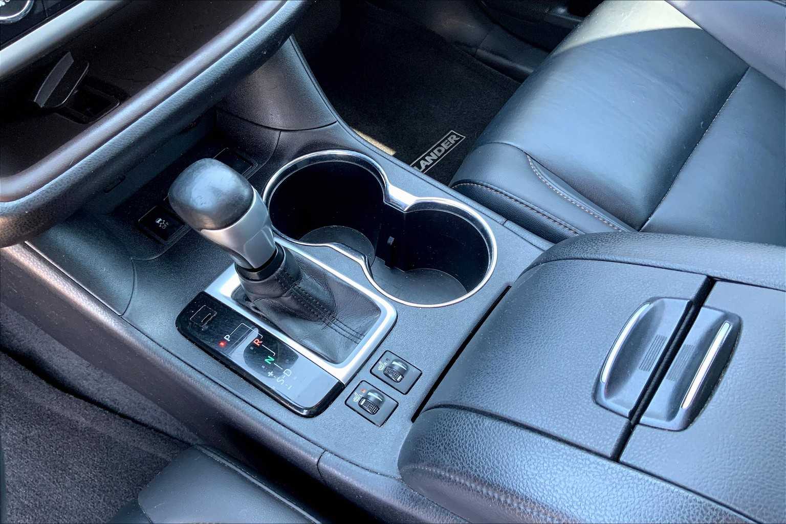 2019 Toyota Highlander XLE photo 13