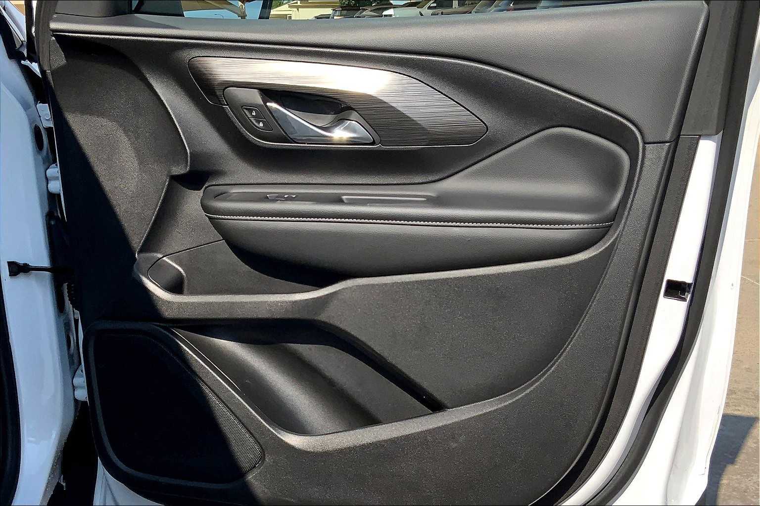 2024 Gmc Terrain SLE photo 21