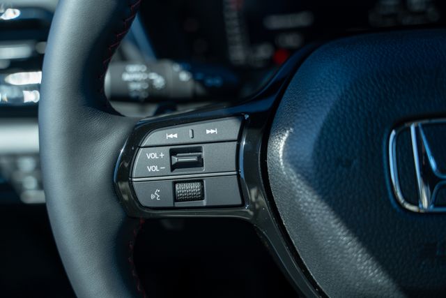 2025 Honda Pilot Black Edition photo 26