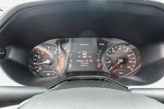 2024 Jeep Compass Latitude photo 13
