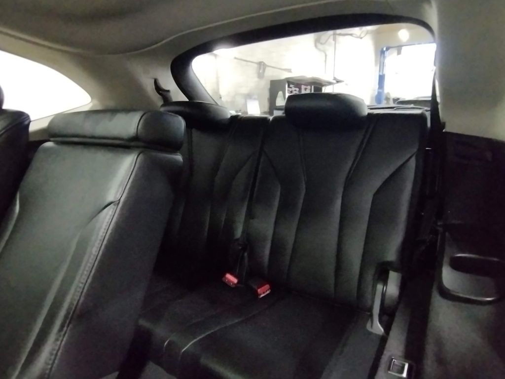 2024 Acura MDX SH-AWD photo 37