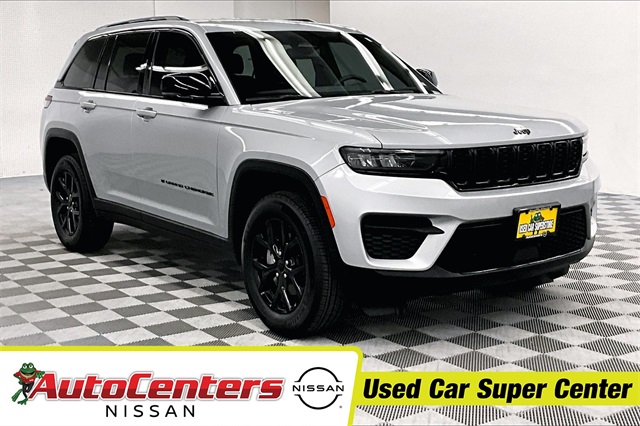 2024 Jeep Grand Cherokee Altitude's photo