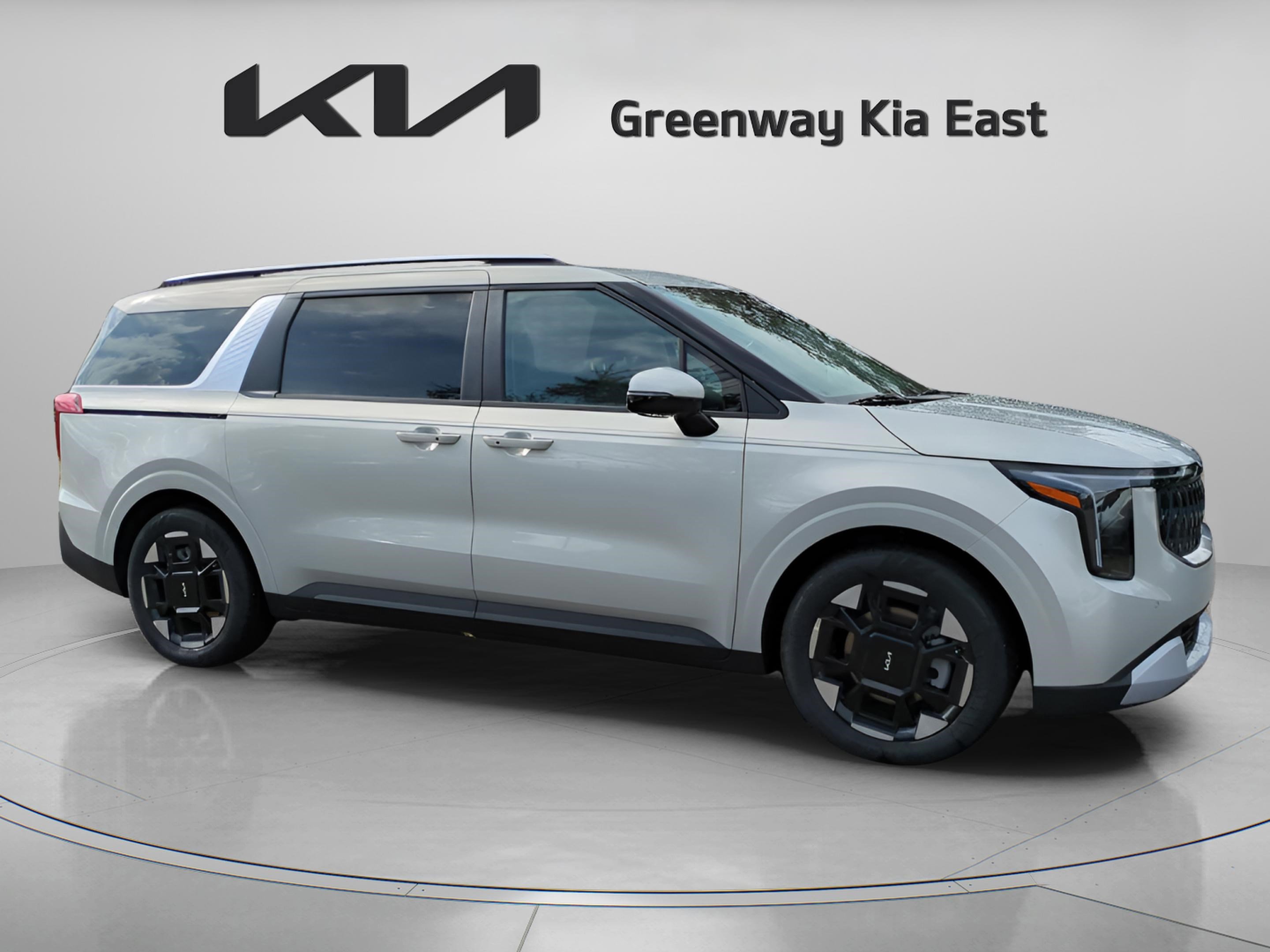 2026 Kia Carnival EX's photo