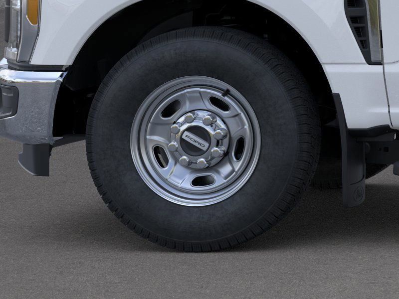2026 Ford F-250 photo 16