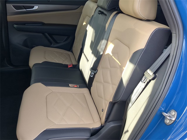 2026 Volkswagen Atlas Cross Sport SE Technology photo 17