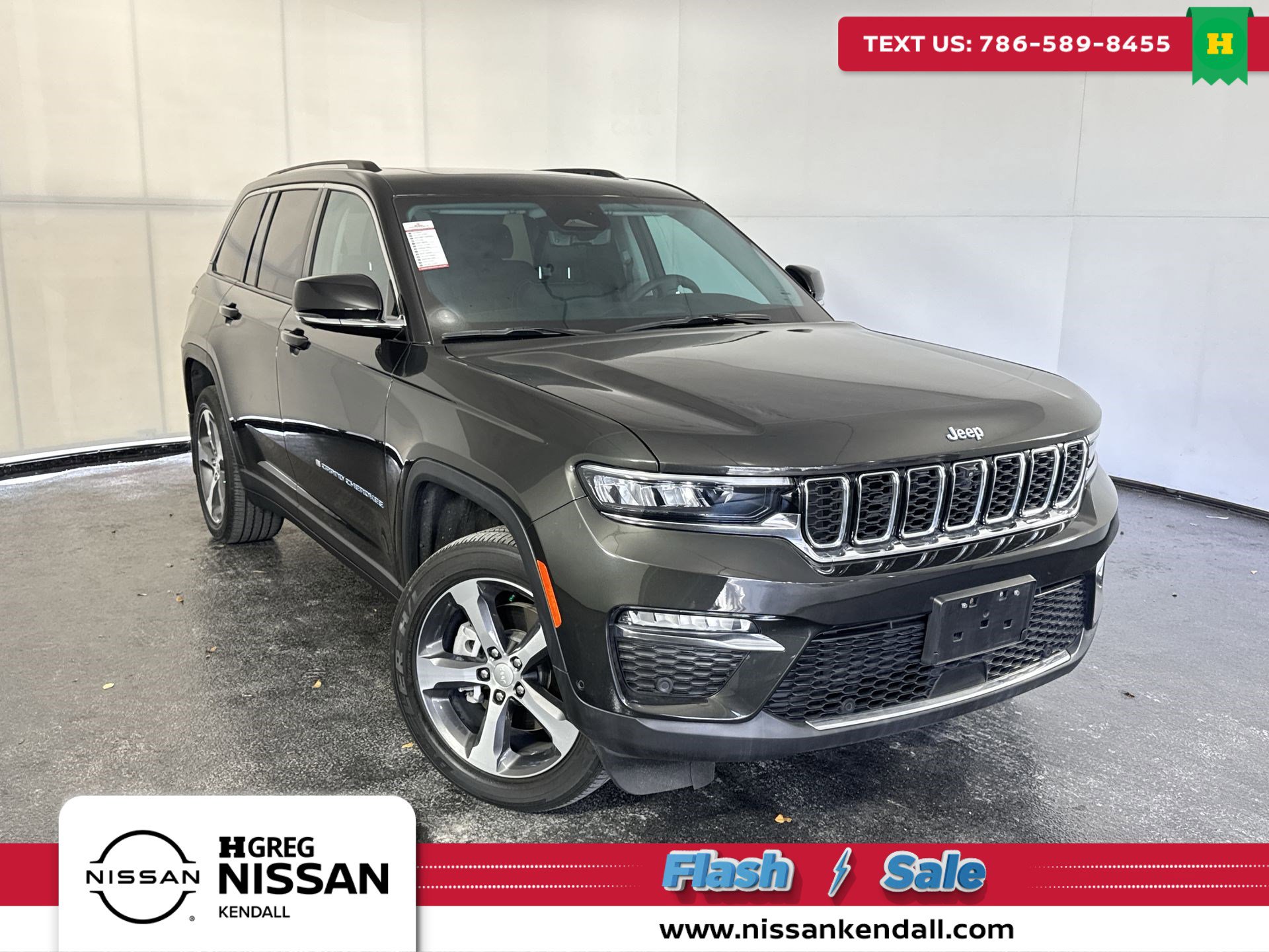 2023 Jeep Grand Cherokee 4xe's photo