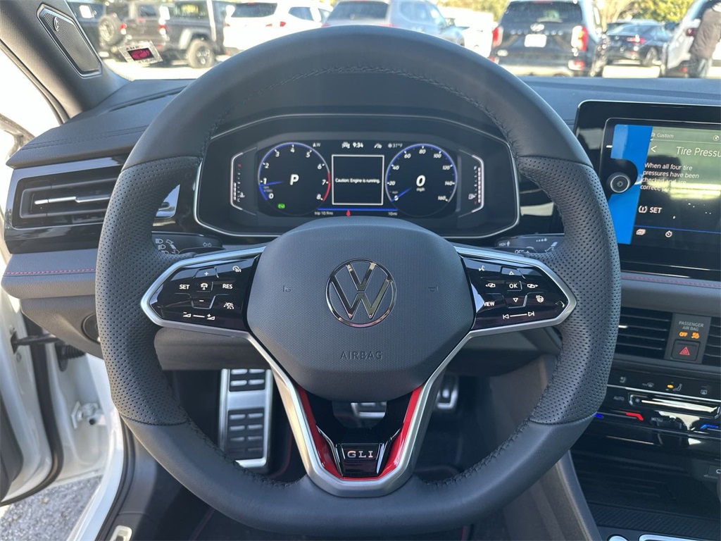 2025 Volkswagen Jetta GLI 2.0T Autobahn photo 12